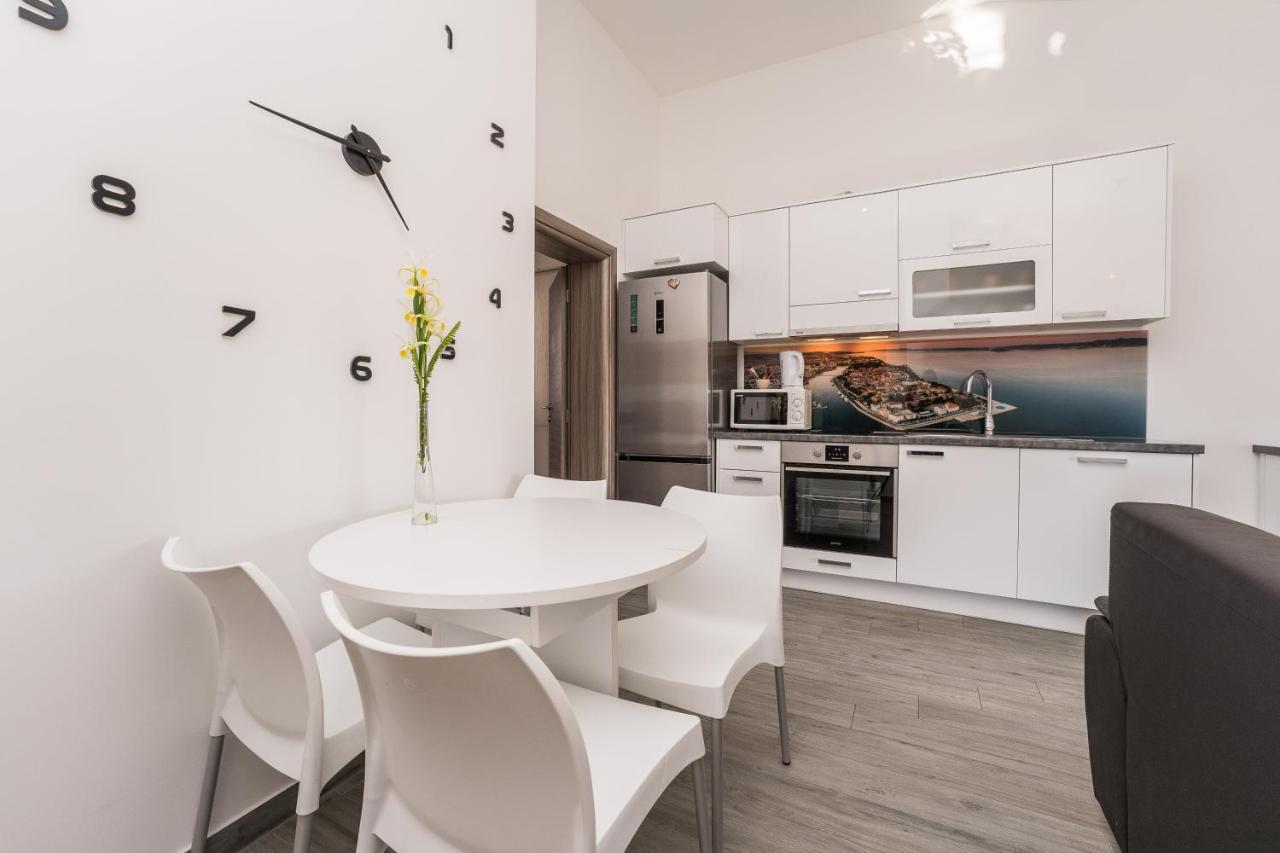 Apartments Maza ซาดาร์ ภายนอก รูปภาพ